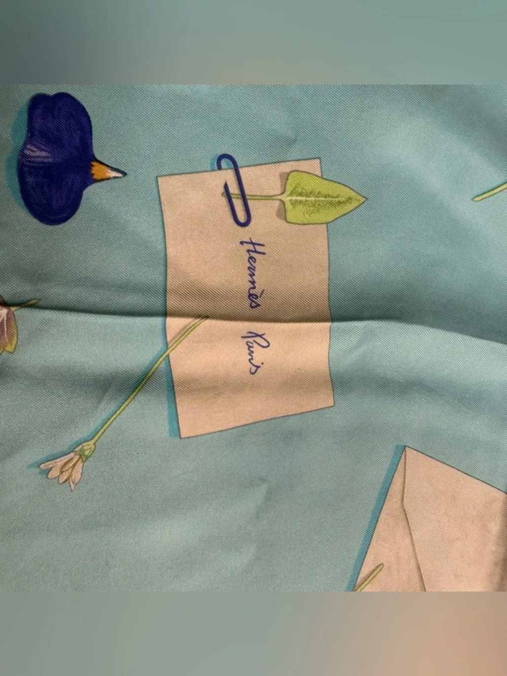 Hermes Silk Scarf Des Fleurs Pour Le Dire Blue Flowers White Love Letters - Picture 6 of 12